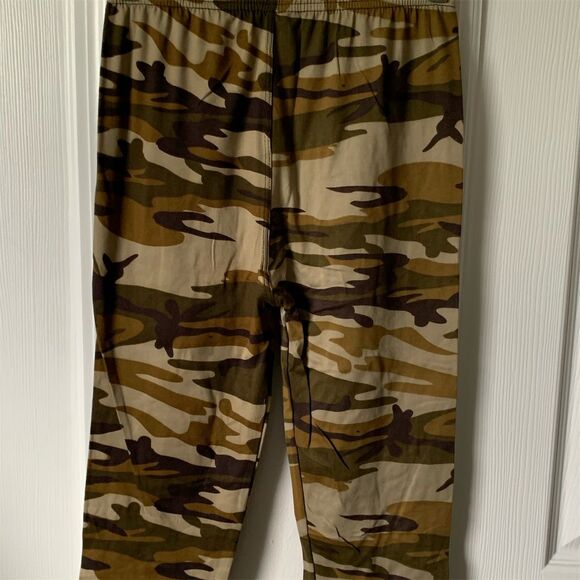 DOCELE Women's Camo‎ Capris Multicolor Size One Size Elastic Waist - Picture 1 of 8